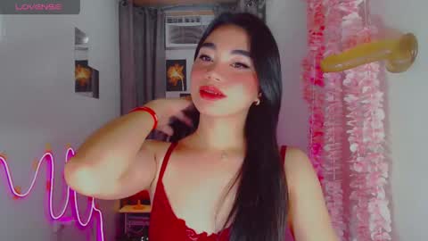 Snapshot of bigmouth_agna chatting on 04/25/26, 10:51 kiaaannaaaa online show from 04/25/26, 10:51
