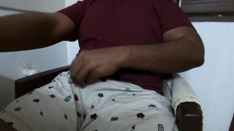 Snapshot of bignaturaldesi chatting on 02/01/26, 01:20 bignaturaldesi online show from 02/01/26, 01:20