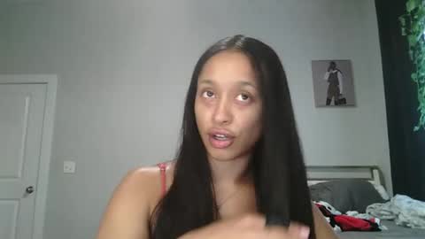 Snapshot of bignaturalmami chatting on 06/21/26, 12:24 bignaturalmami online show from 06/21/26, 12:24