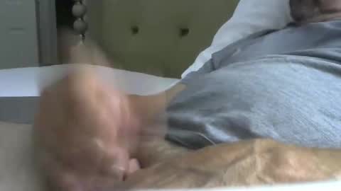 Snapshot of bignforsex chatting on 10/27/25, 04:16 Txbator1 online show from 10/27/25, 04:16