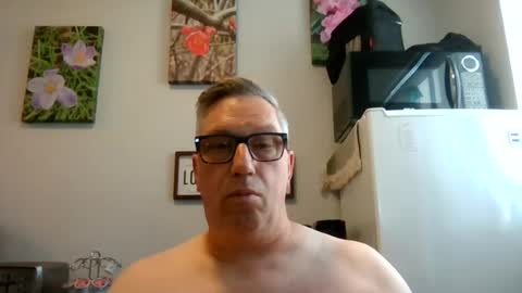 bignhard_69_ online show from 06/12/26, 05:12