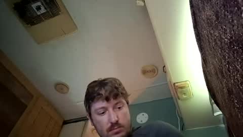Snapshot of bigonefrfr chatting on 08/09/26, 01:49 bigonefrfr online show from 08/09/26, 01:49