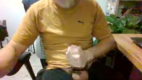 Snapshot of bigpolishdick12345 chatting on 03/29/26, 10:43 bigpolishdick12345 online show from 03/29/26, 10:43