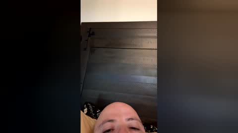 bigred2026 online show from 04/05/26, 06:10