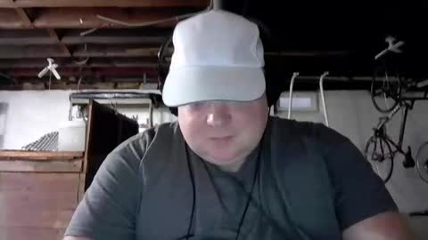 Big Red online show from 04/15/26, 11:16