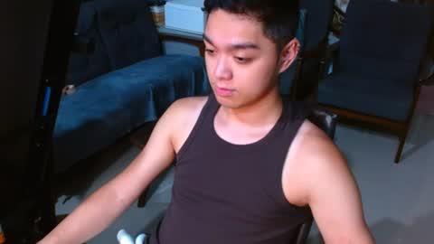 Snapshot of bigshowforyouxx chatting on 06/21/26, 03:36 Jay online show from 06/21/26, 03:36