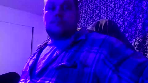 Snapshot of bigsmilekyle chatting on 02/10/26, 05:22 bigsmilekyle online show from 02/10/26, 05:22