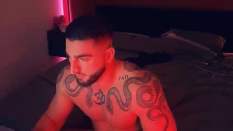 Gogo online show from 11/22/25, 02:49