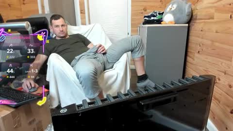 bigsshark online show from 12/14/25, 10:20