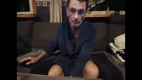 Snapshot of bigswe1 chatting on 12/31/24, 01:57 bigswe1 online show from 12/31/24, 01:57