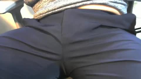 Snapshot of bigsword4her chatting on 12/30/24, 08:25 bigsword4her online show from 12/30/24, 08:25