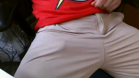 Snapshot of bigsword4her chatting on 10/31/25, 07:26 bigsword4her online show from 10/31/25, 07:26