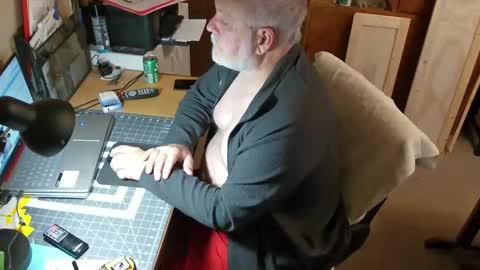 bigthump9999 online show from 01/05/25, 03:23