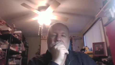 Snapshot of bigthump9999 chatting on 01/05/26, 10:13 bigthump9999 online show from 01/05/26, 10:13