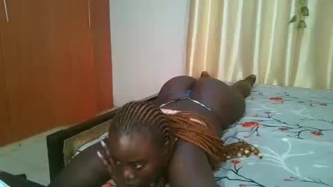 bigtits_baddie online show from 11/26/25, 03:07