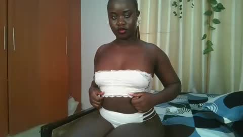 bigtits_baddie online show from 11/27/25, 08:33