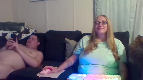 Snapshot of bigtittyboatboo chatting on 09/25/25, 01:20 Mountain Mama online show from 09/25/25, 01:20