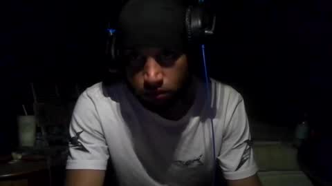 Snapshot of bigwalkdog12 chatting on 09/21/25, 03:41 Floppyphallus online show from 09/21/25, 03:41