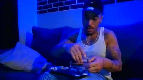 Snapshot of bigwaynebabyxxx chatting on 03/04/26, 08:09 bigwaynebabyxxx online show from 03/04/26, 08:09