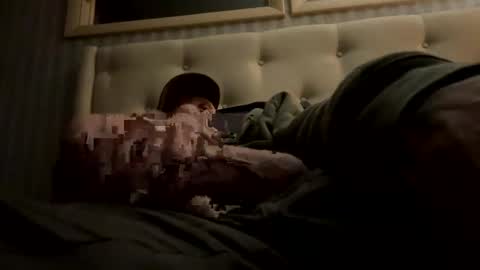 bigwytecock1979 online show from 11/05/25, 06:02