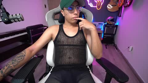 Snapshot of bigxboy96 chatting on 12/05/24, 07:05 bigxboy96 online show from 12/05/24, 07:05