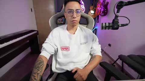 Snapshot of bigxboy96 chatting on 02/12/25, 11:18 bigxboy96 online show from 02/12/25, 11:18