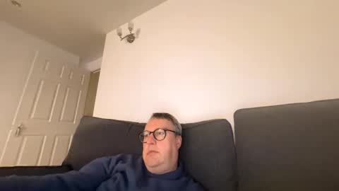 Snapshot of bihudddds chatting on 02/05/26, 07:18 Just call me master online show from 02/05/26, 07:18