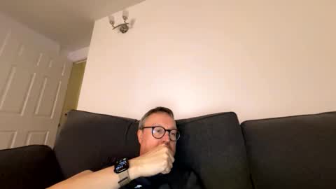 Snapshot of bihudddds chatting on 03/17/26, 09:40 Just call me master online show from 03/17/26, 09:40