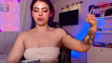 biigbooty_ online show from 01/13/25, 03:56
