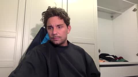 Snapshot of bikdig1 chatting on 12/11/24, 08:18 bikdig1 online show from 12/11/24, 08:18