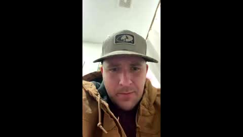 Snapshot of bilbonebagit chatting on 12/23/25, 02:53 bilbonebagit online show from 12/23/25, 02:53