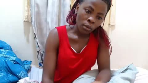 Snapshot of bilia_ebony chatting on 01/06/25, 12:37 Bilia online show from 01/06/25, 12:37