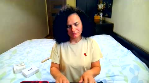 DOM NIKA online show from 05/21/26, 09:22