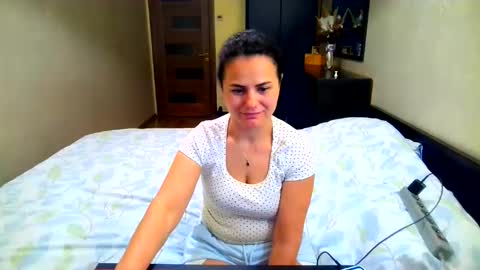 DOM NIKA online show from 05/23/26, 09:41