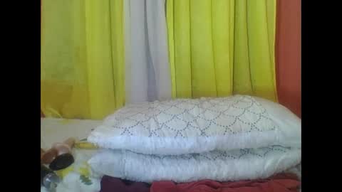 Snapshot of bilion_ass chatting on 01/24/25, 06:25 TREZAH online show from 01/24/25, 06:25