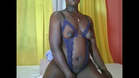 Snapshot of bilion_ass chatting on 02/13/25, 04:32 TREZAH online show from 02/13/25, 04:32