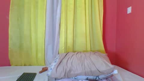 Snapshot of bilion_ass chatting on 03/07/25, 01:51 TREZAH online show from 03/07/25, 01:51