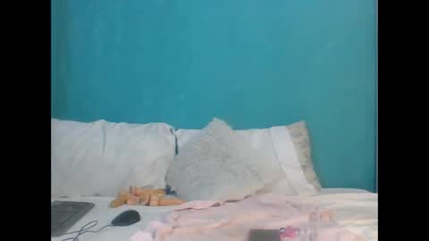 Snapshot of bilion_ass chatting on 04/12/26, 08:25 TREZAH online show from 04/12/26, 08:25