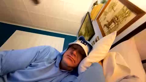 Snapshot of billjames55 chatting on 01/17/26, 11:37 billjames55 online show from 01/17/26, 11:37