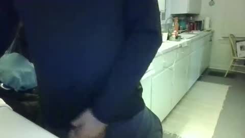 Snapshot of billjames55 chatting on 02/24/26, 02:31 billjames55 online show from 02/24/26, 02:31