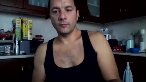 Snapshot of billos26 chatting on 10/10/25, 07:40 billys greece online show from 10/10/25, 07:40