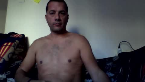 Snapshot of billos26 chatting on 11/12/25, 08:48 billys greece online show from 11/12/25, 08:48
