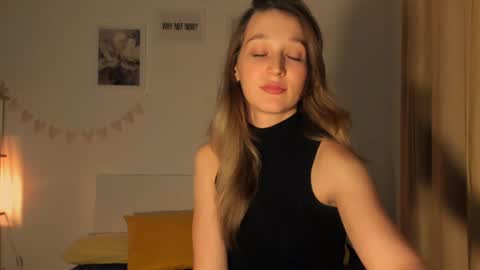 Snapshot of billy_full chatting on 01/03/25, 09:15 Billy and Lisahelp us to reach 100 likes online show from 01/03/25, 09:15