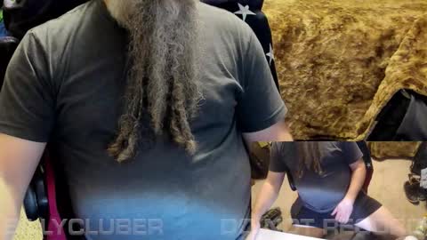 Snapshot of billycluber chatting on 11/20/25, 07:30 Billycluber online show from 11/20/25, 07:30