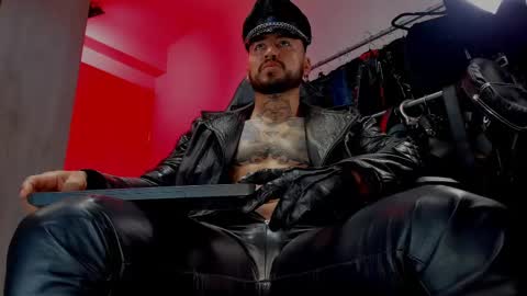 Snapshot of billymayer_ chatting on 02/19/25, 11:06 billy online show from 02/19/25, 11:06