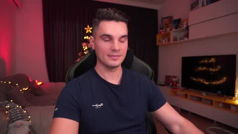 Snapshot of billypassion chatting on 12/02/24, 12:51 BillyPassion online show from 12/02/24, 12:51