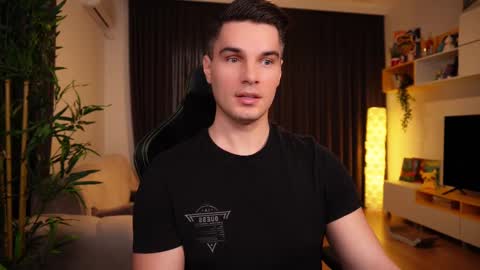 Snapshot of billypassion chatting on 02/28/25, 09:04 BillyPassion online show from 02/28/25, 09:04