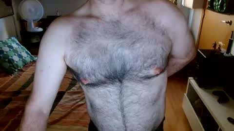 Snapshot of bilmapiedradura chatting on 06/15/26, 05:15 Bill online show from 06/15/26, 05:15