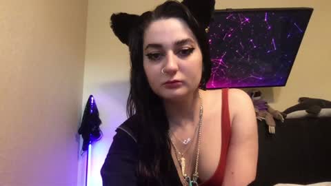 Snapshot of bimbokitten666 chatting on 12/13/24, 06:05 Danny online show from 12/13/24, 06:05