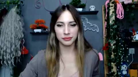 Snapshot of binalina chatting on 10/16/25, 09:49 binalina online show from 10/16/25, 09:49
